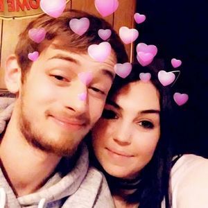 Meet your Posher, Logan